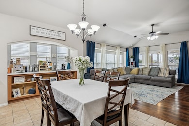 705 Bayshore Dr, Mansfield, TX 76063 - photo 7