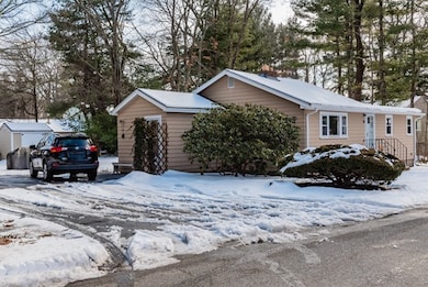 42 Summit Rd, Holbrook, MA 02343 - photo 2