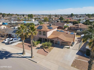 10224 Singapore Ave, El Paso, TX 79925 - photo 4