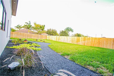 1609 W Red River Ave, Edinburg, TX 78539 - photo 6