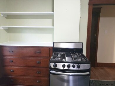 914 Cleveland Ave unit 2, Schenectady, NY 12306 - photo 4