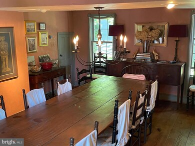 54 E 4th St, New Castle, DE 19720 - photo 5