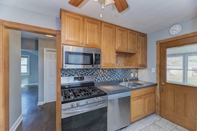 3120 W 114th St, Merrionette Park, IL 60803 - photo 4