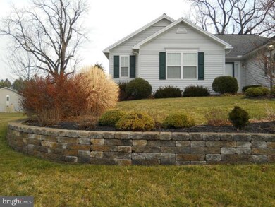 10697 Susquehanna Ave, Waynesboro, PA 17268 - photo 2