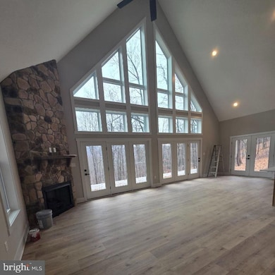 250 Adelaide Cir, Harpers Ferry, WV 25425 - photo 2