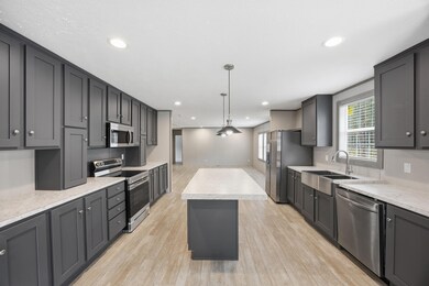 105 Praxis Ct, Cottageville, SC 29435 - photo 3