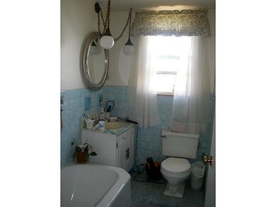 Full Bath.
