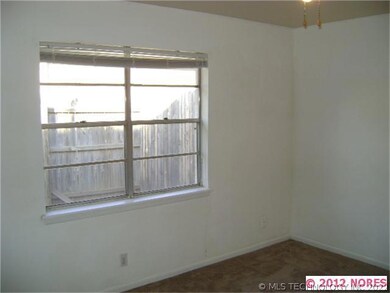 6132 S Madison Place unit C, Tulsa, OK 74136 - photo 5