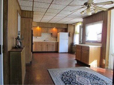 Large eat-in kitchen