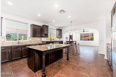 Gourmet kitchen w large island