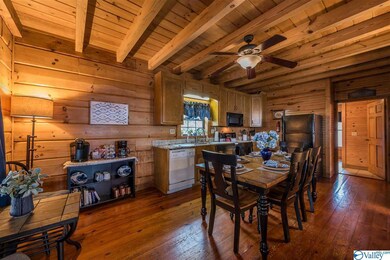 Eagles Crest Kitchen and Dining