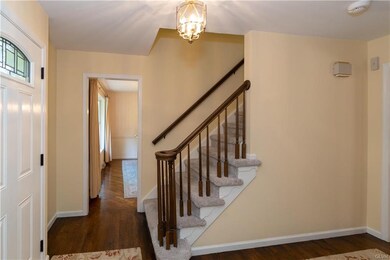 5281 Hanover Dr, Allentown, PA 18106 - photo 7