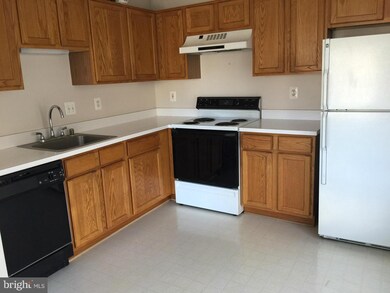 8206 Winstead Place unit 204, Manassas, VA 20109 - photo 4