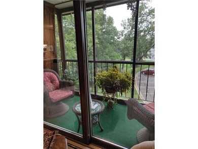 Screened-in Balcony