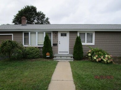 27 Ellison St, Cranston, RI 02920 - photo 2
