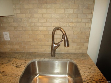 336 N 12th St, Allentown, PA 18102 - photo 7