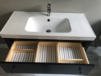 17 Beaudoin St, Goffstown, NH 03045 - photo 4