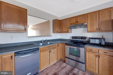 4118 Apple Leaf Way, Suitland, MD 20746 - photo 4