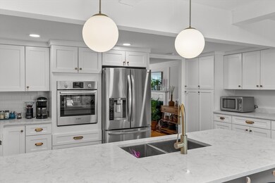 6 Hayes Rd, Salem, MA 01970 - photo 6