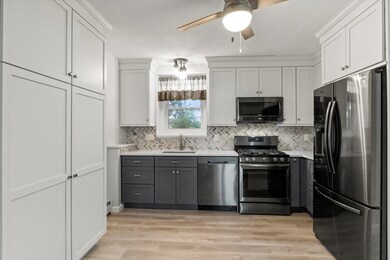 230 Circle Rd unit 2, Manchester, NH 03103 - photo 4