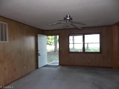 148 W Edgewood Cir, Asheboro, NC 27205 - photo 7