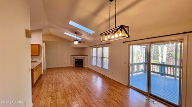 160 Lakeside Dr, Crossville, TN 38558 - photo 6