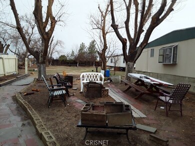 3722 Knox Ave unit 1, Rosamond, CA 93560 - photo 2