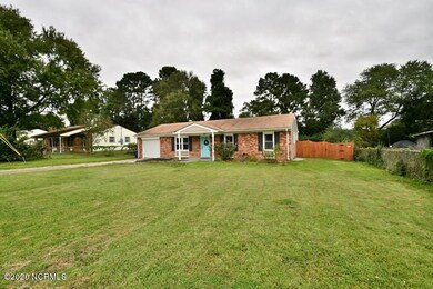 104 Royal Dr, Jacksonville, NC 28546 - photo 3