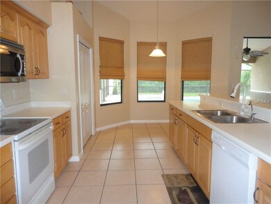 Kitchen & Dinette