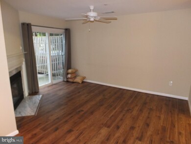 20052 Gateshead Cir, Germantown, MD 20876 - photo 4