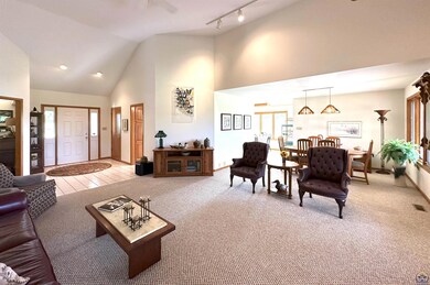 10623 SW Auburn Rd, Wakarusa, KS 66546 - photo 4