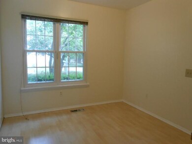 12826 Kitchen House Way, Germantown, MD 20874 - photo 3