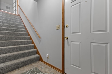 823 Quinlan Dr unit H, Pewaukee, WI 53072 - photo 6