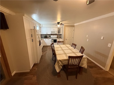 1637 State Route 981, Ruffs Dale, PA 15679 - photo 4