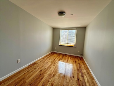 31-18 Union St unit 3B, Flushing, NY 11354 - photo 7