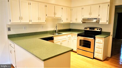 2026 Headlands Cir, Reston, VA 20191 - photo 7