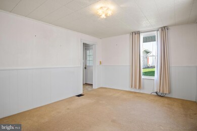 212 Park St, Waynesboro, PA 17268 - photo 6