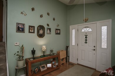 1464 Kings Rd, Carpentersville, IL 60110 - photo 4