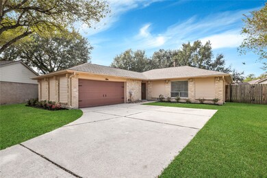 16747 Dew Drop Ln, Houston, TX 77095 - photo 3