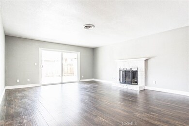 14284 Arrowhead Dr, Victorville, CA 92395 - photo 5