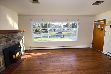 3129 Elm Dr, Allentown, PA 18103 - photo 5