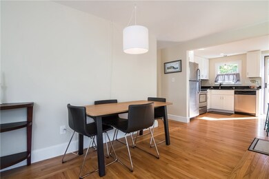 62 Fenner Ave, Middletown, RI 02842 - photo 7