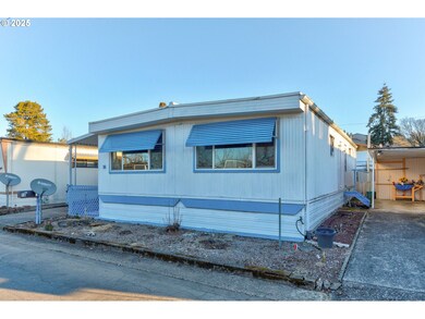 4424 SE Roethe Rd unit 16, Portland, OR 97267 - photo 2