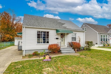 29800 Robert St, Wickliffe, OH 44092 - photo 2