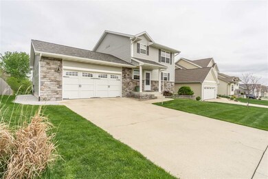 4822 Luke St, Cedar Falls, IA 50613 - photo 3