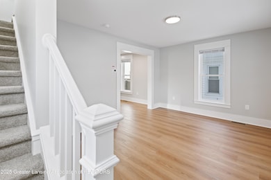 925 N Pine St, Lansing, MI 48906 - photo 4