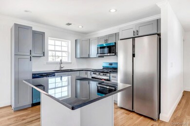 N/C Ronkonkoma, Ronkonkoma, NY 11779 - photo 6