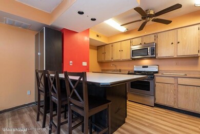 03_4207-Amboy-Rd_2003_Web