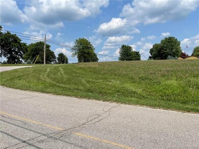 8860 Starlight Rd, Floyds Knobs, IN 47119 - photo 3