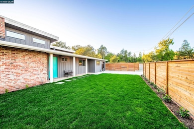 105 Hillcroft Way, Walnut Creek, CA 94597 - photo 3